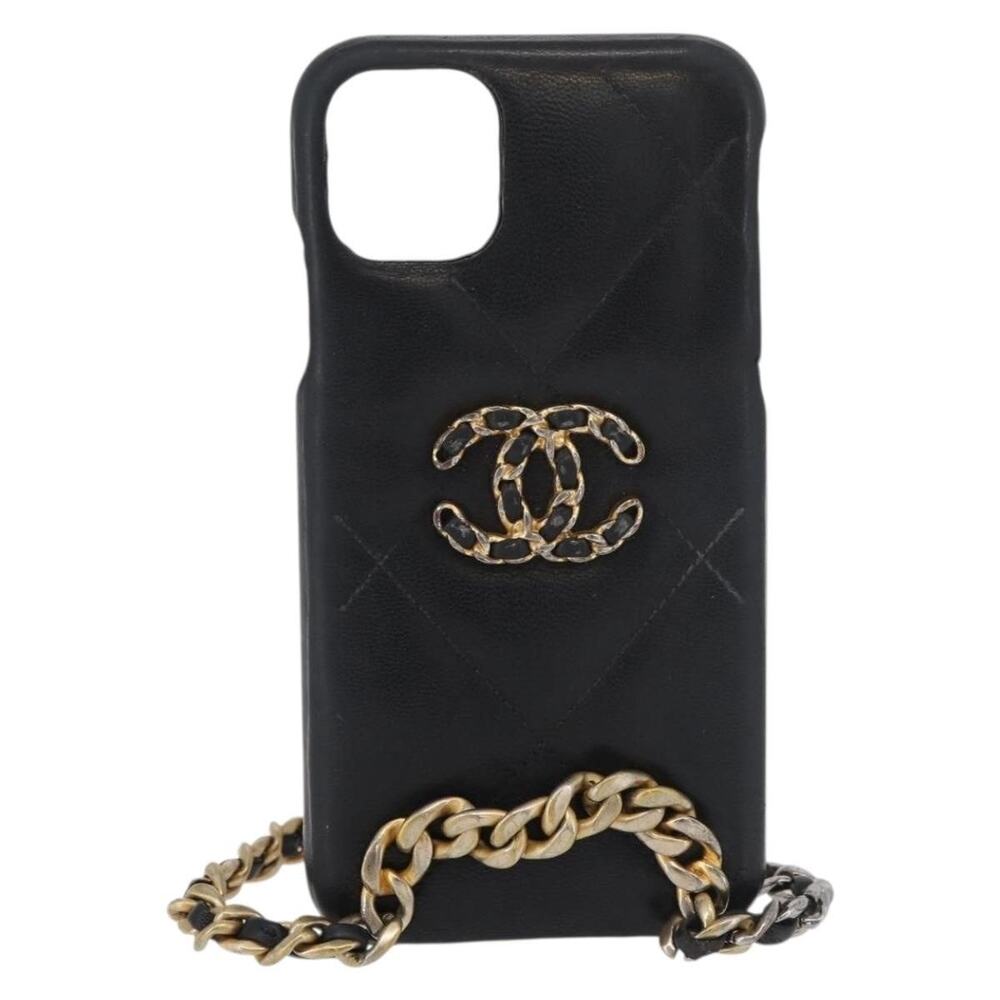Chanel Matelasse Lambskin Chain Iphone Case Shoulder Bag Black